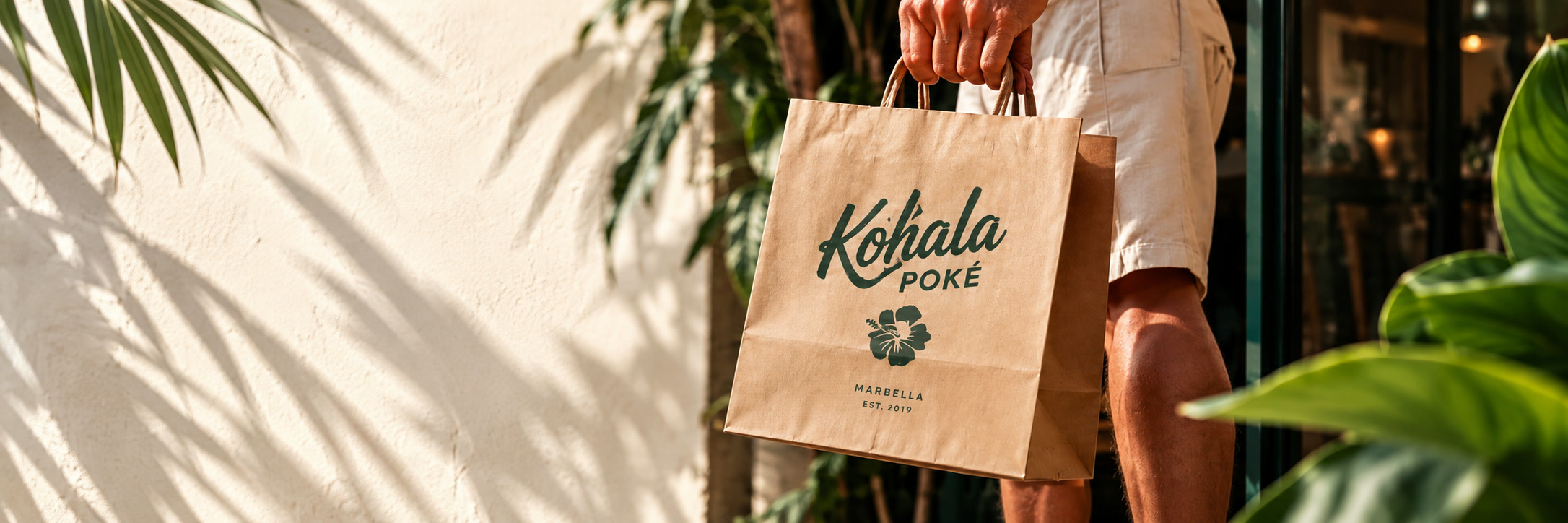 Bolsa de papel de Kohala Poké lista para llevar